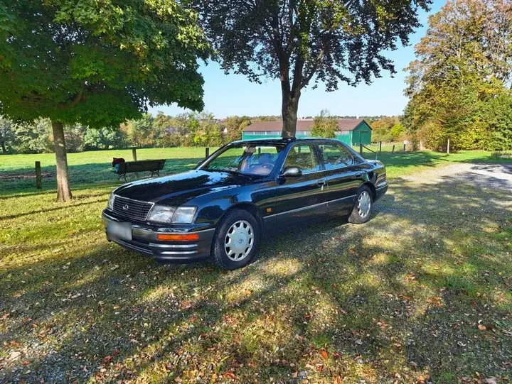 Lexus Ls400