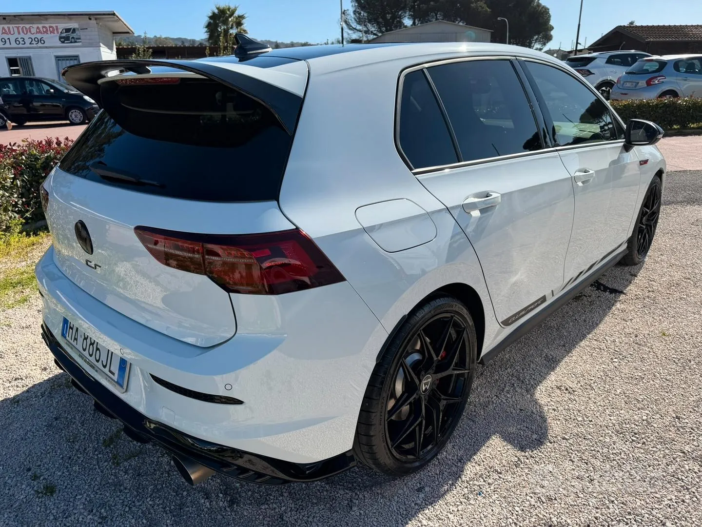 Volkswagen Golf 2023 photo 3