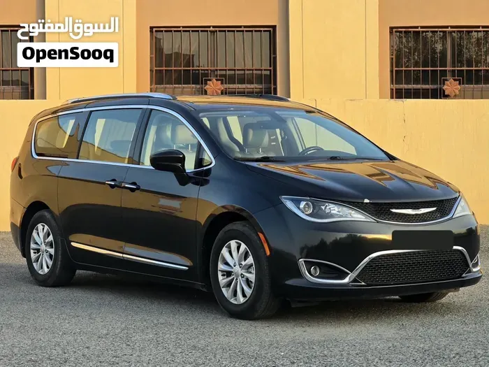 Chrysler Pacifica 2019 photo 3