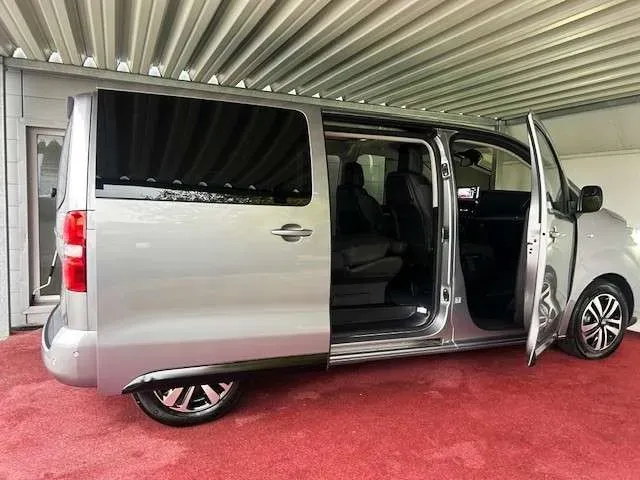 Citroen Spacetourer 2024 photo 2