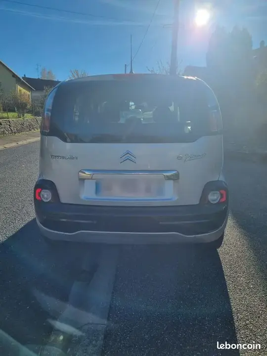 Citroen C3 Picasso 2009 photo 4