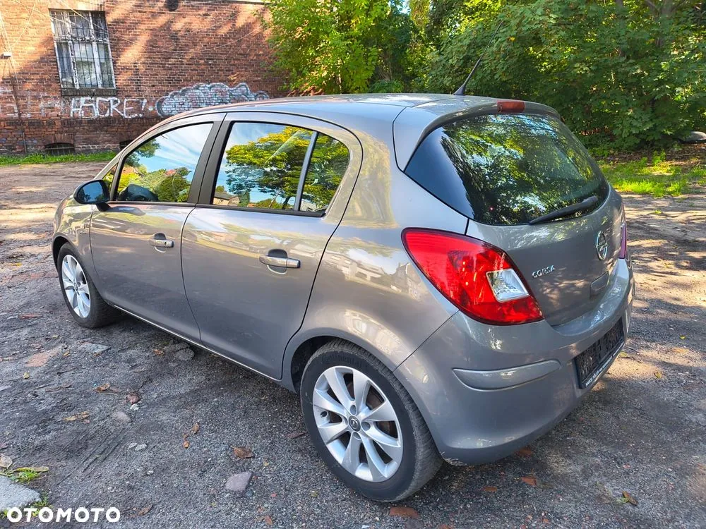 Opel Corsa 2013 photo 5