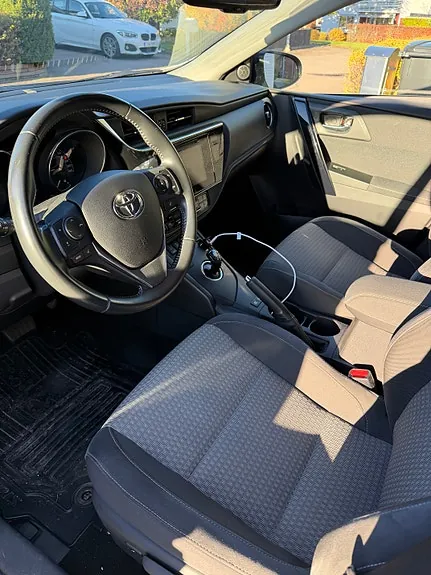 Toyota Auris 2018 photo 4