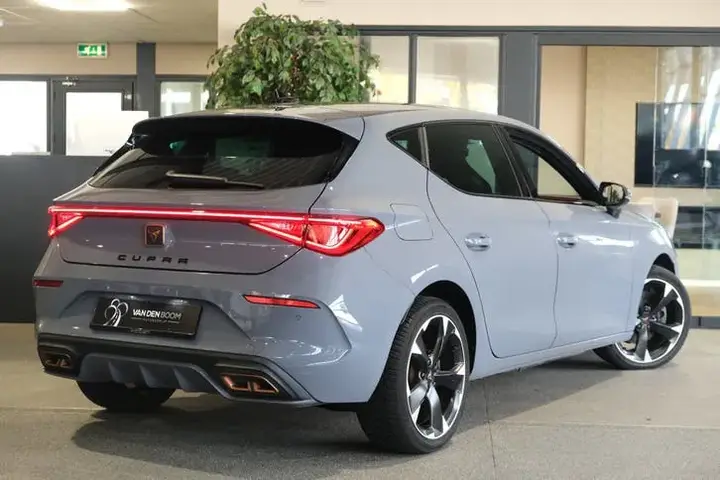 Cupra Leon 2022 photo 2