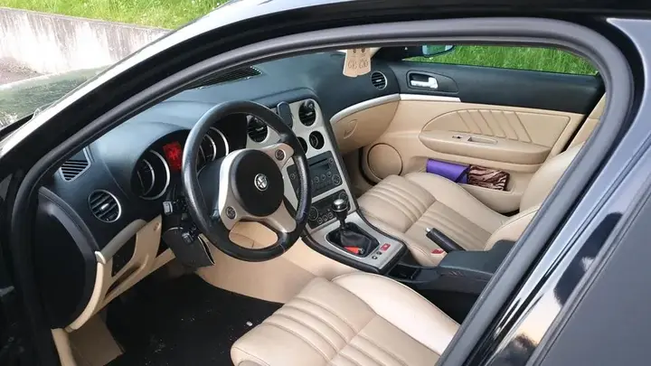 Alfa Romeo 159