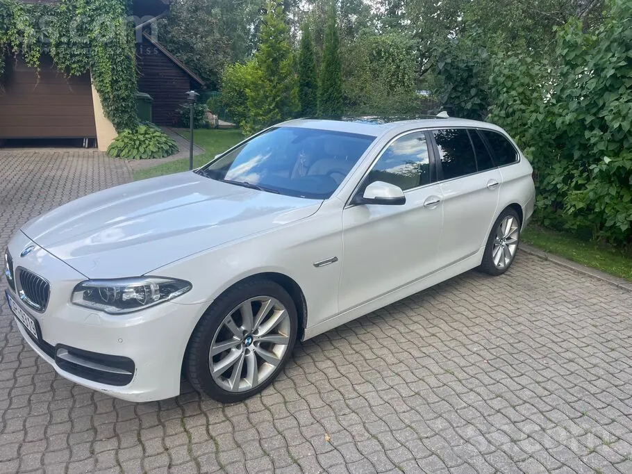 BMW 520 2016 photo 2