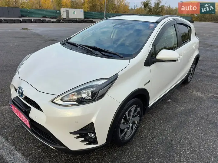 Toyota Aqua 2020 photo 2
