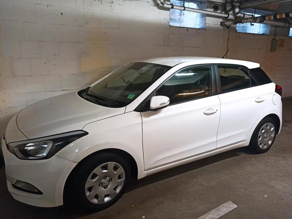 Hyundai I20