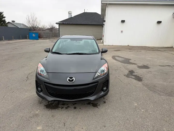 Mazda 3 2013 photo 3