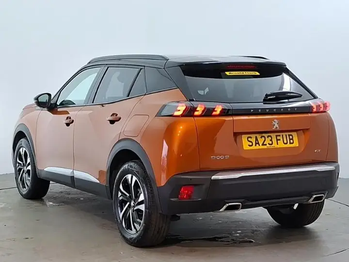 Peugeot 2008 2023 photo 2
