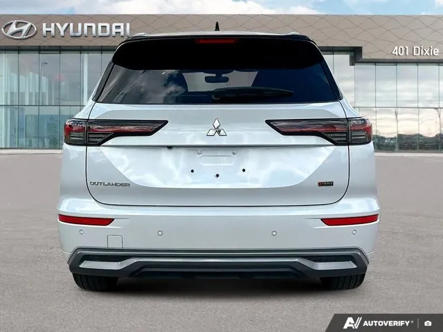 Mitsubishi Outlander 2026 photo 4