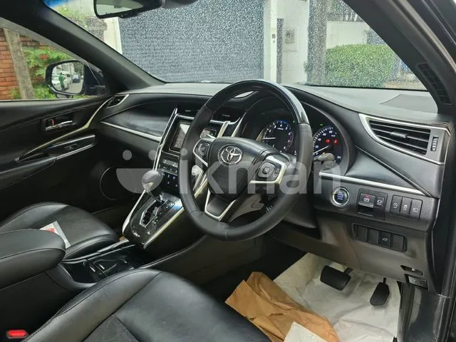 Toyota Harrier 2018 photo 3