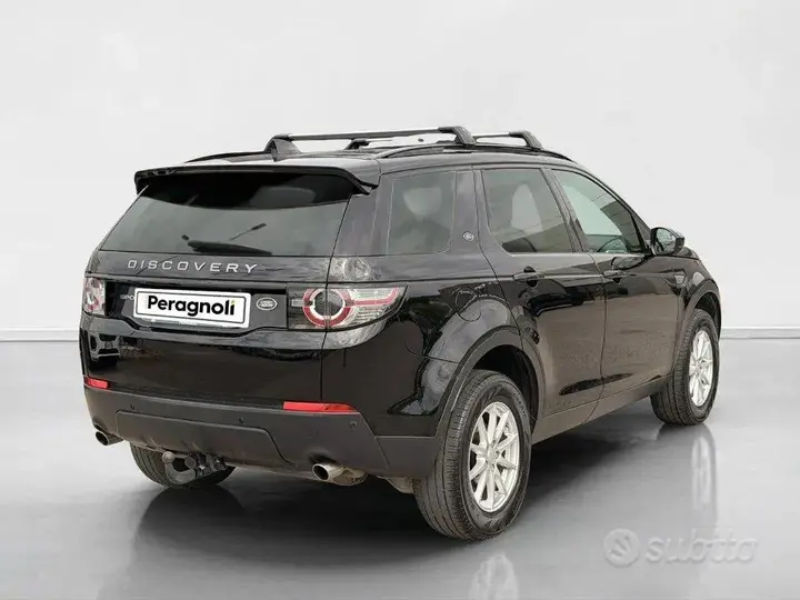 Land Rover Discovery Sport 2019 photo 2