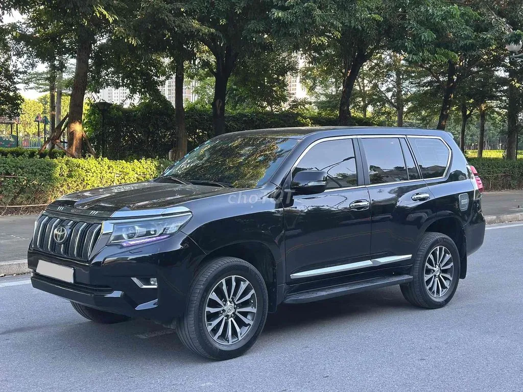 Toyota Prado 2010 photo 3