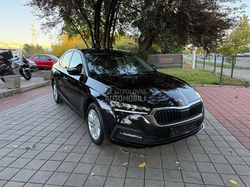 Skoda Octavia 2021 photo 3