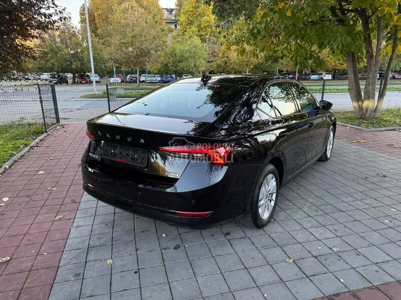 Skoda Octavia 2021 photo 5