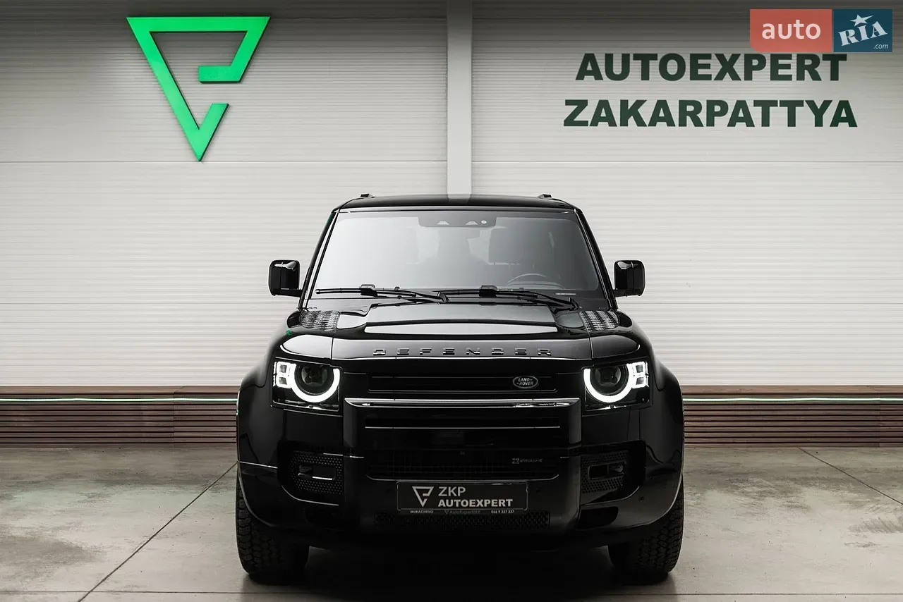 Land Rover Defender 2022 photo 3