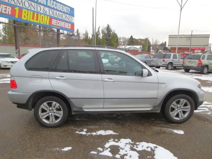 BMW X5 2006 photo 2