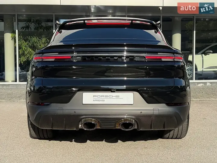 Porsche Cayenne Coupe 2026 photo 4