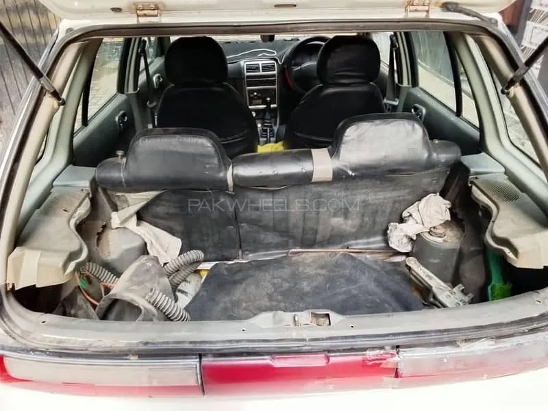 Suzuki Cultus