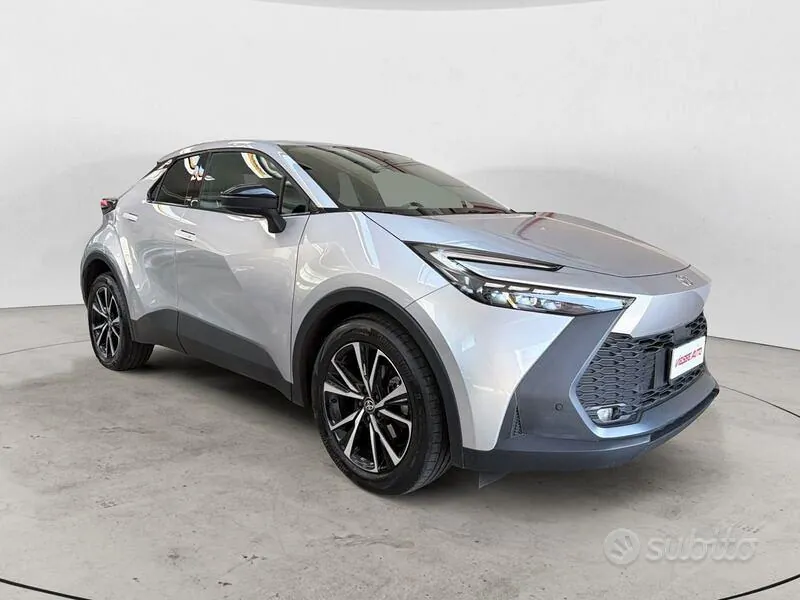 Toyota C-Hr 2024 photo 3