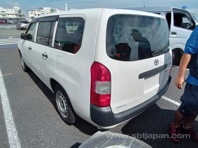 Toyota Probox 2019 photo 3