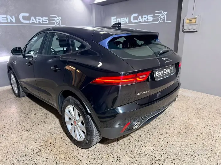 Jaguar E-Pace 2019 photo 2