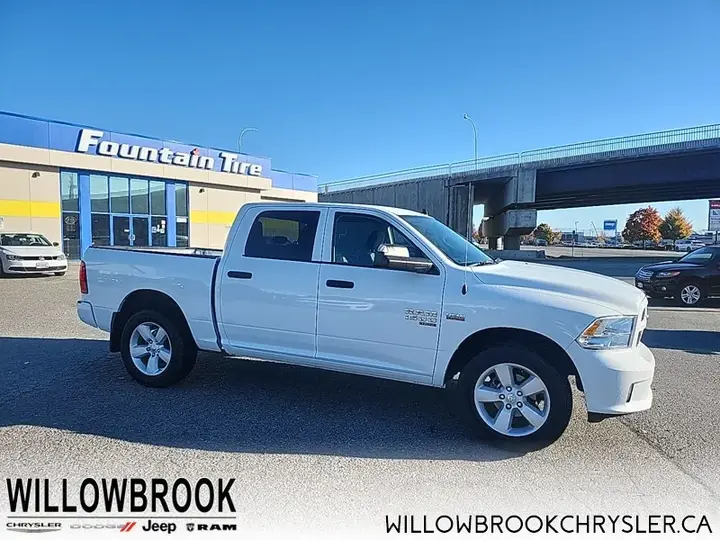 Ram 1500 Classic 2023 photo 5