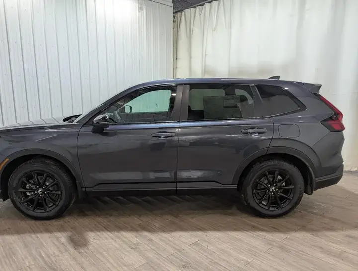 Honda Cr-V 2027 photo 4
