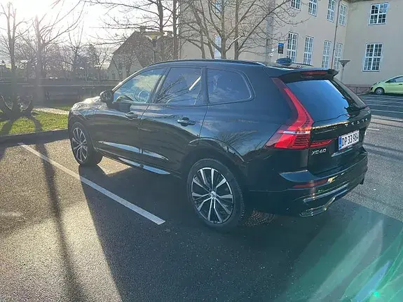 Volvo Xc60 2023 photo 3