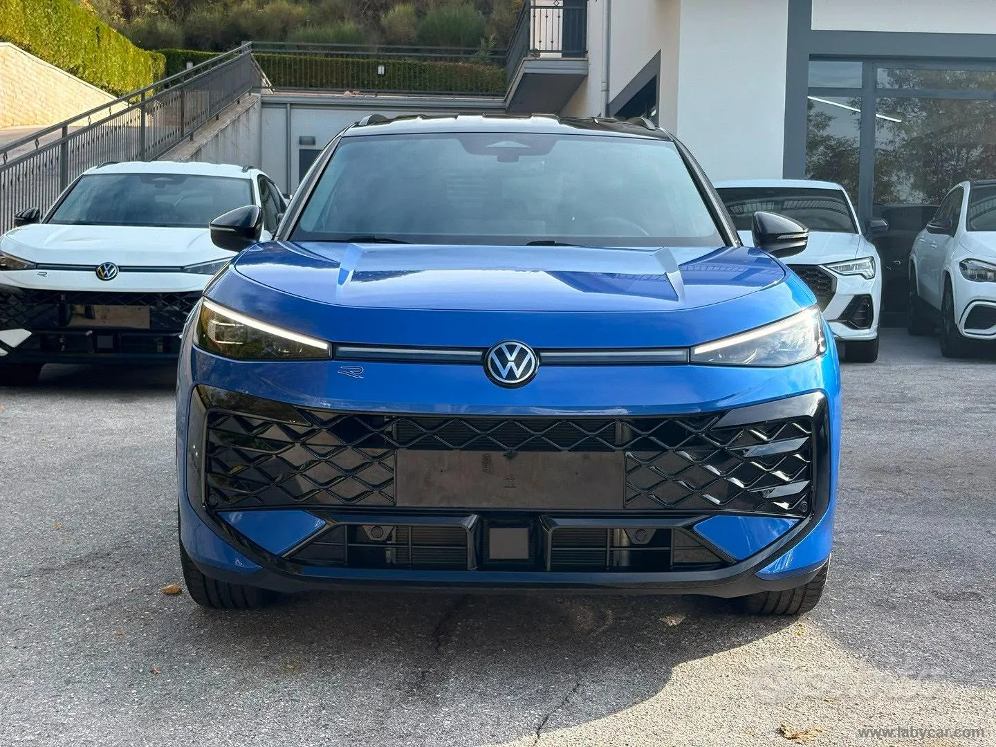 Volkswagen T-Roc 2026 photo 2
