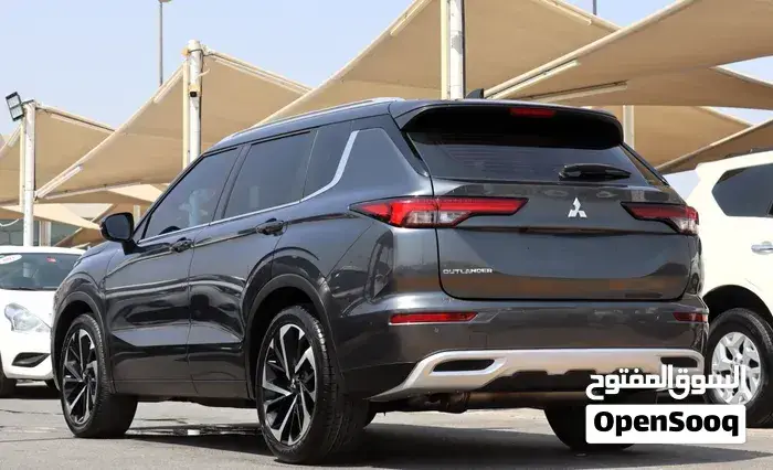 Mitsubishi Outlander 2025 photo 4