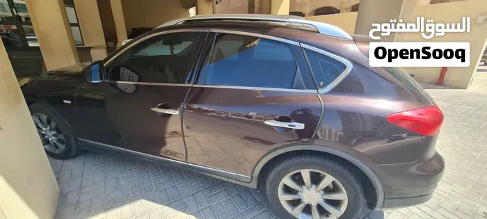 Infiniti Ex35 2010 photo 2