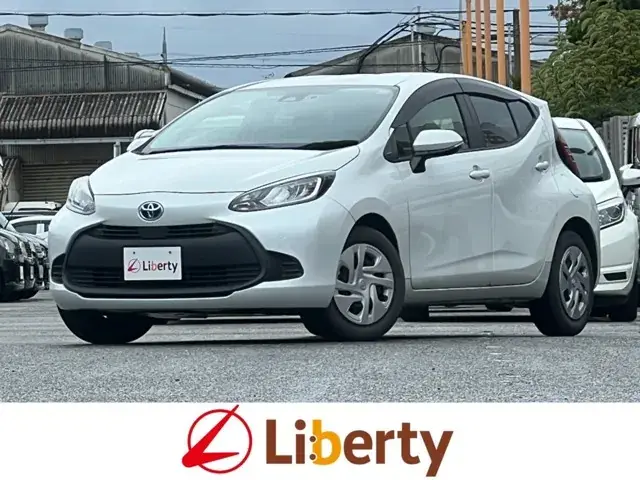 Toyota Aqua 2021 photo 2