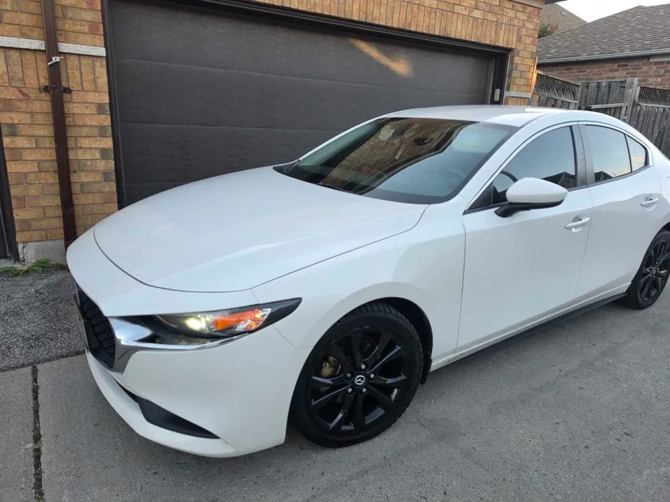 Mazda Mazda3 2019 photo 3