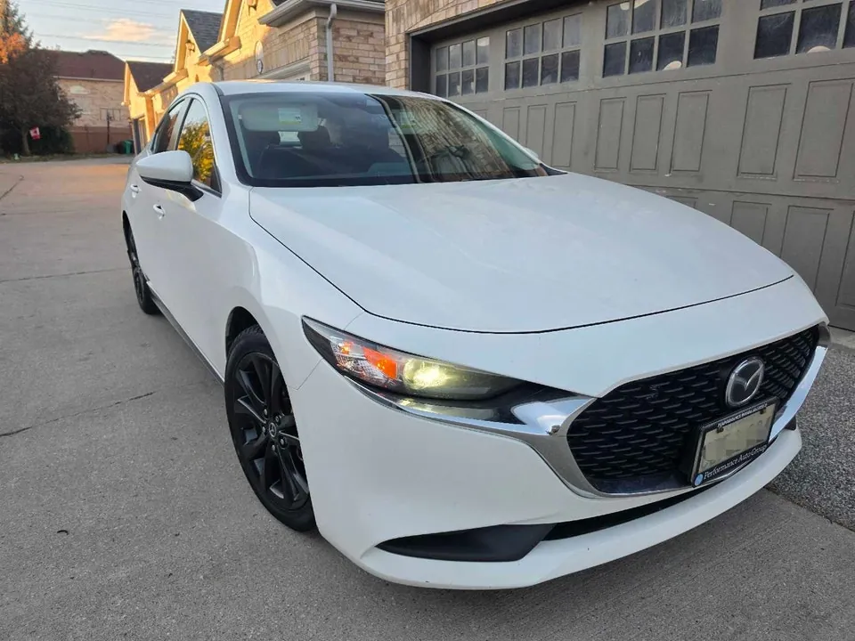 Mazda Mazda3 2019 photo 5