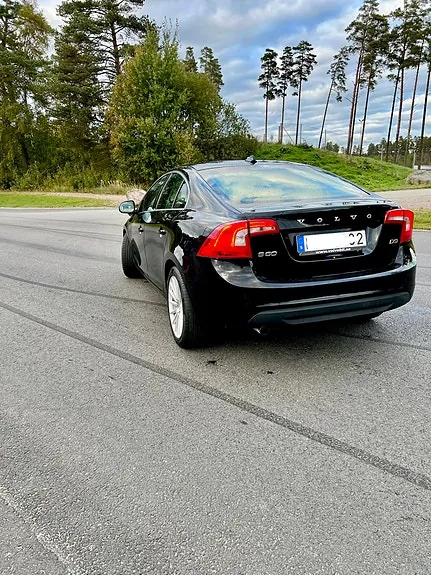 Volvo S60 2011 photo 5