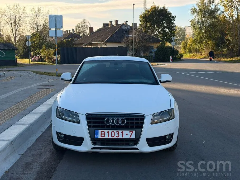 Audi A5 2008 photo 2