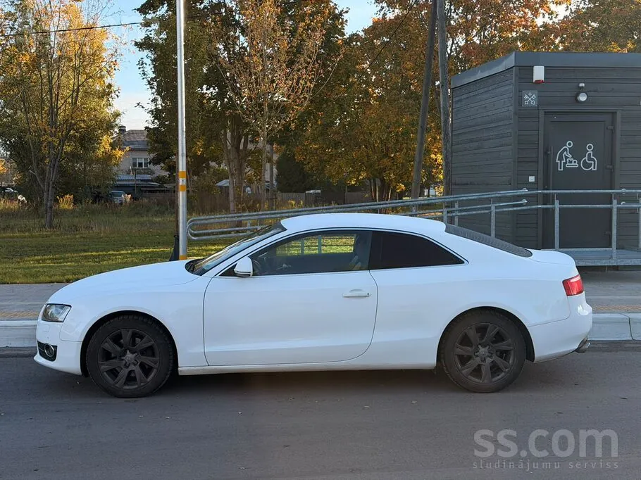 Audi A5 2008 photo 5