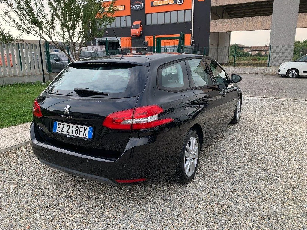 Peugeot 308 2015 photo 5