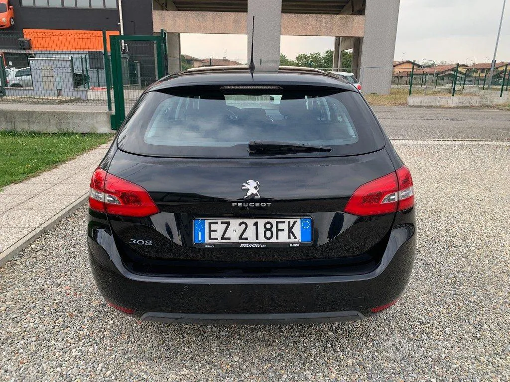 Peugeot 308 2015 photo 4