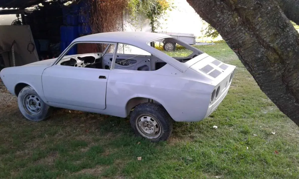 Fiat 850 Sport Coupe 1972 photo 2
