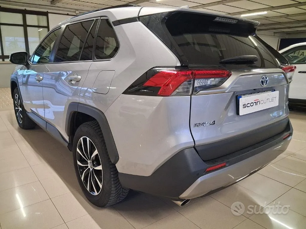 Toyota Rav4 2022 photo 3