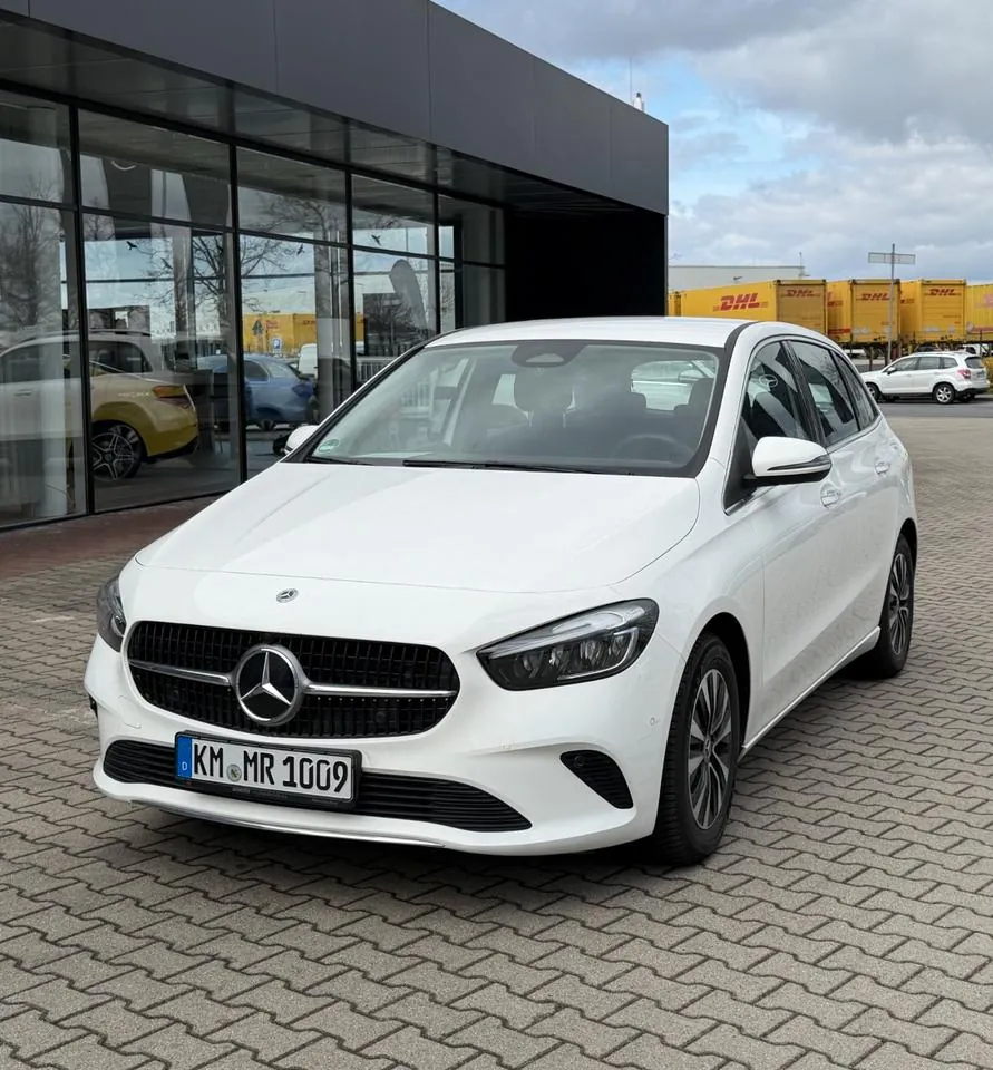 Mercedes-Benz B200