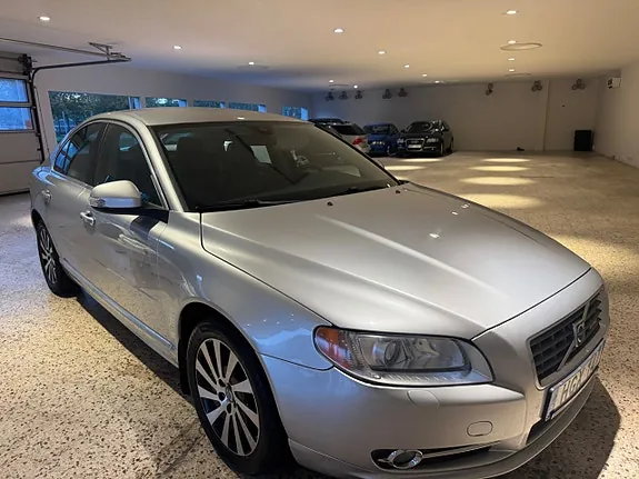 Volvo S80 2008 photo 2