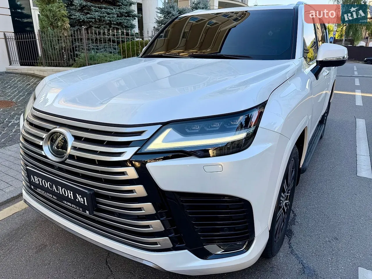 Lexus Lx 2022 photo 4