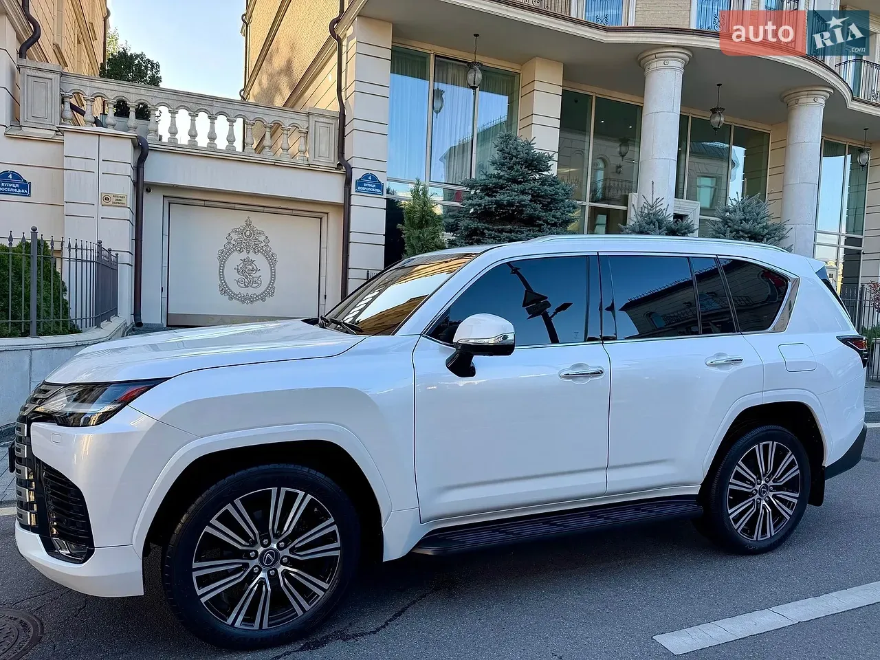 Lexus Lx 2022 photo 5