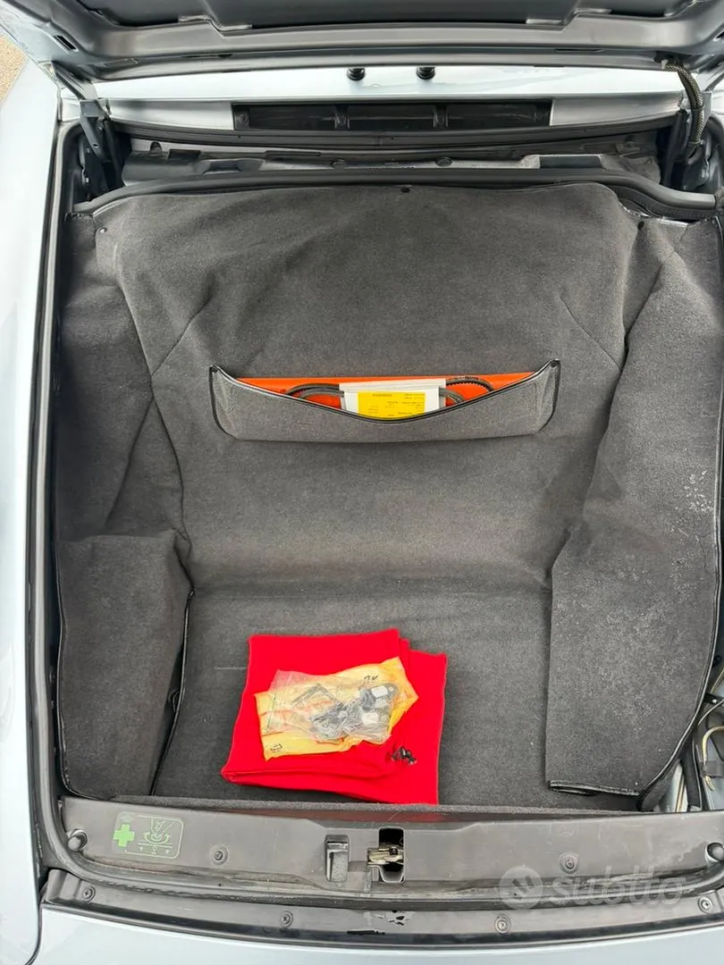 Porsche 911 1993 photo 3