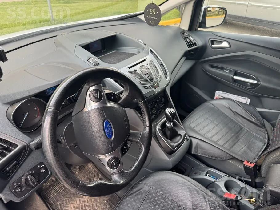 Ford C-Max 2011 photo 5