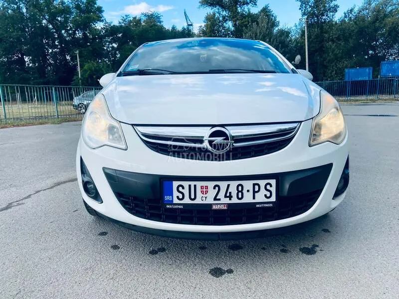 Opel Corsa D 2012 photo 4